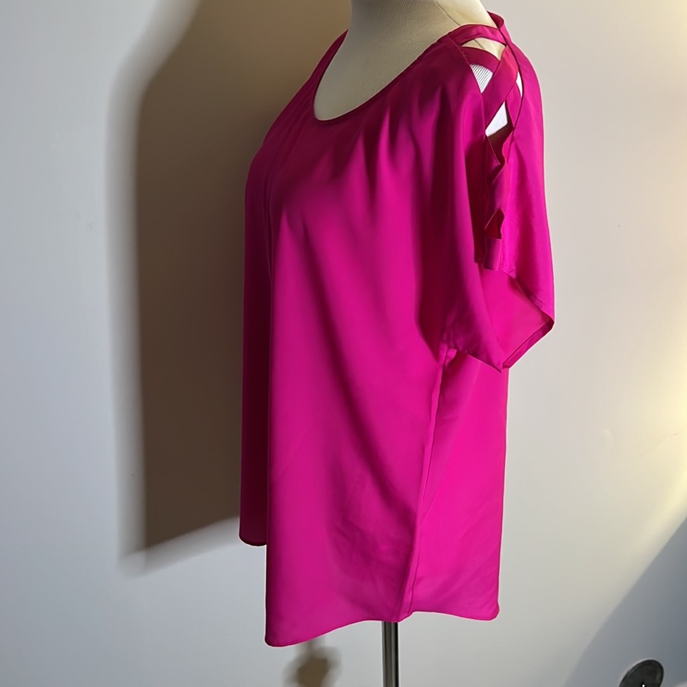 Express large blouse - Picture 2 of 5